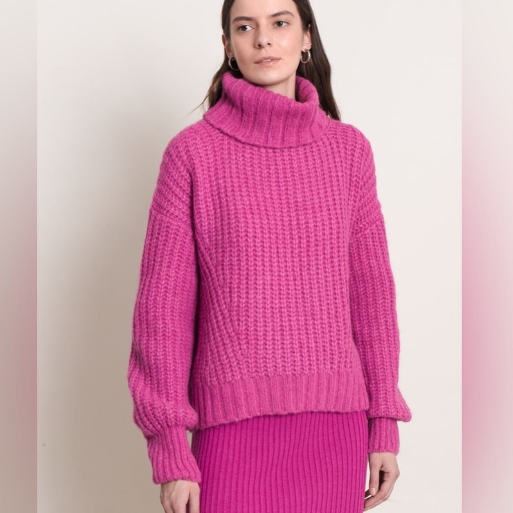 Eleven Six Ali Alpaca Blend Turtleneck Made in Peru Fuchsia Medium Large $348